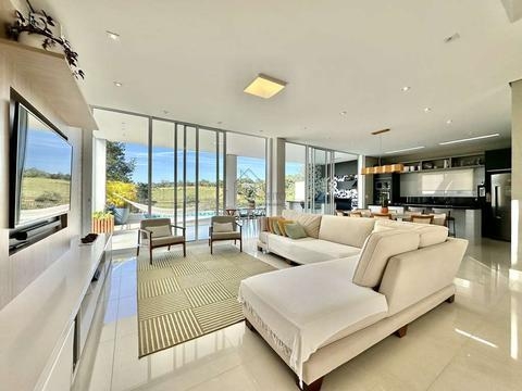 Casa à venda em Cotia, Moinho Velho, com 3 suítes, com 281.47 m², Condomínio Vintage